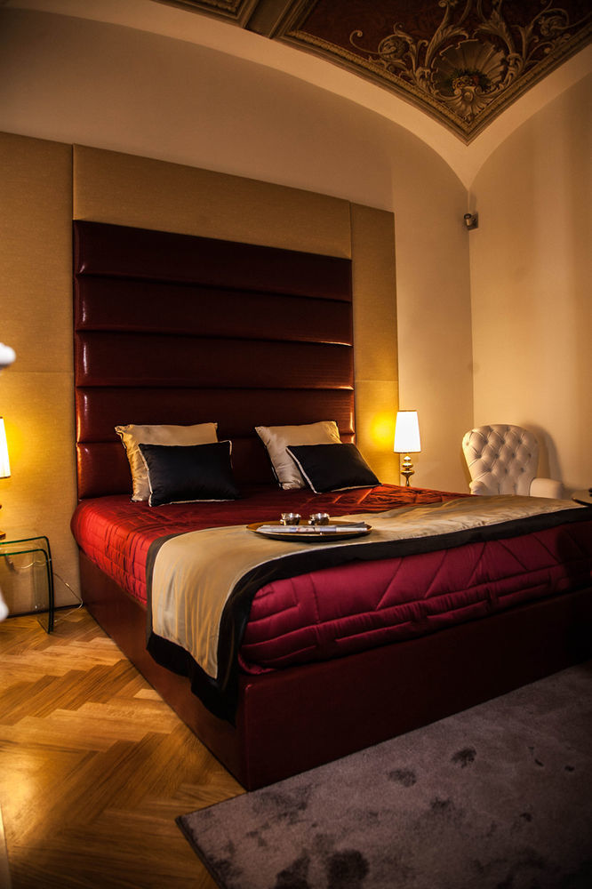 Amm Suite Rom Exteriör bild